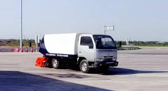 東風(fēng)EQ1030TJ47D掃路車(chē)