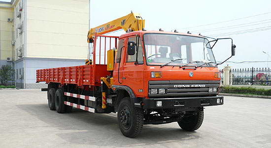 東風(fēng)后雙橋隨車起重運(yùn)輸車