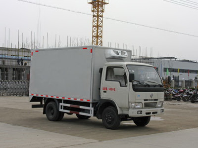 廂長(zhǎng)3.65米冷藏車