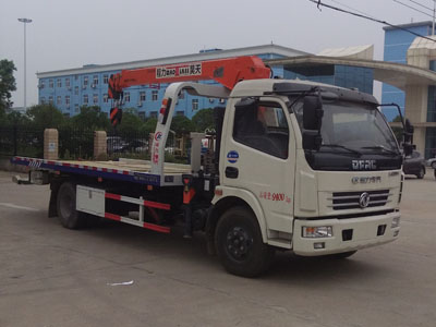 國五東風(fēng)凱普特清障車帶隨車吊